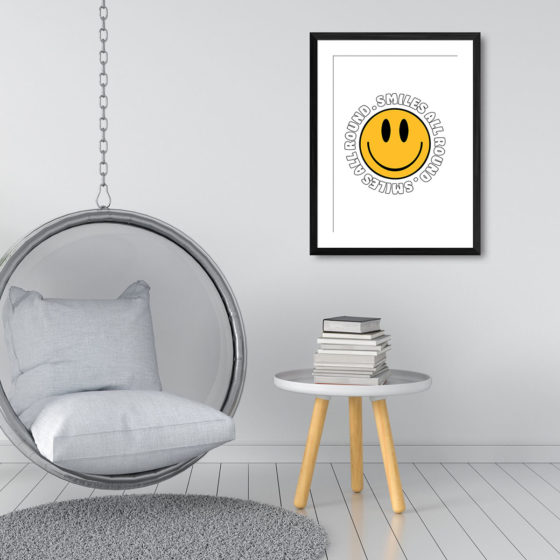 Smiles All Round Smiley Face Print - Image 3